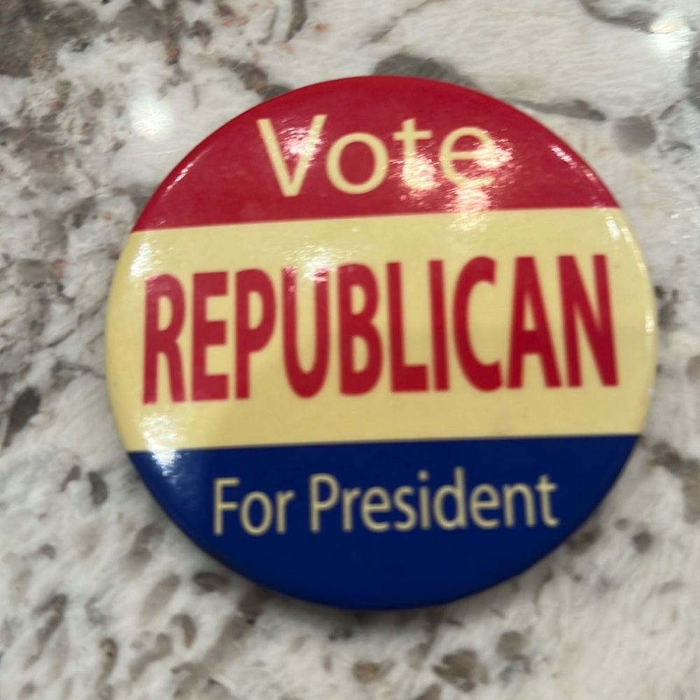 Old school vintage retro style button vote Republican for president novelty